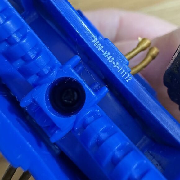 Disney Pixar Cars Toon Frightening Trucks Screamer ITormentor McMean Rasta Paddy - Picture 10 of 16